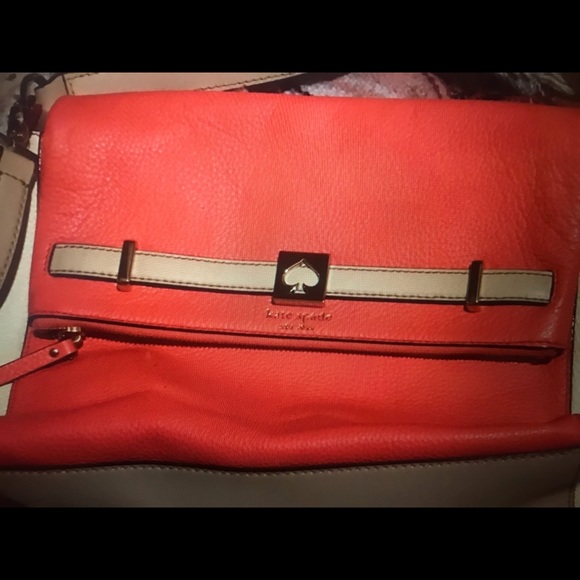 Kate Spade leather purse - Picture 1 of 8